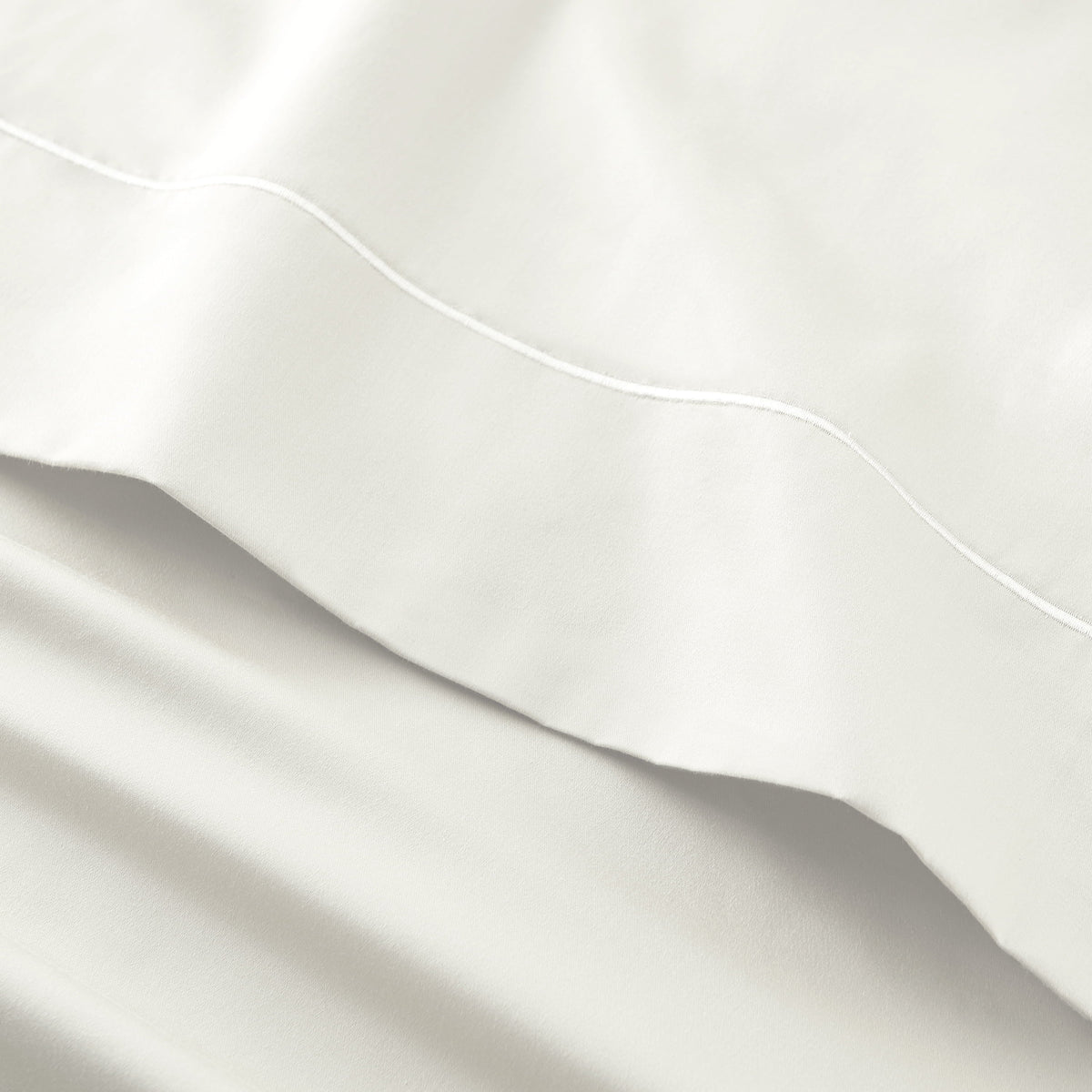 4-Piece 400 Thread Count Vanilla Dream Performance Bed Sheet Set, King - Image 4